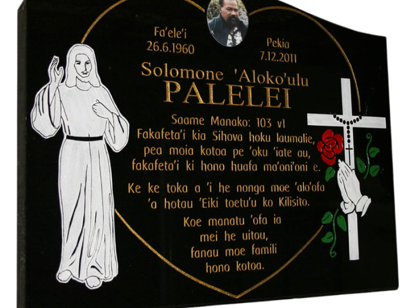 Saddle Stone - SDE Memorial Tonga 1